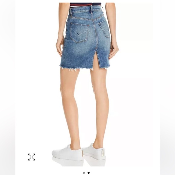 Like New! Hudson Lulu Cutoff Denim Mini Skirt in Vroom - Picture 2 of 9